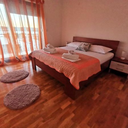 Apartament Jukic Sveti Filip i Jakov Exterior photo