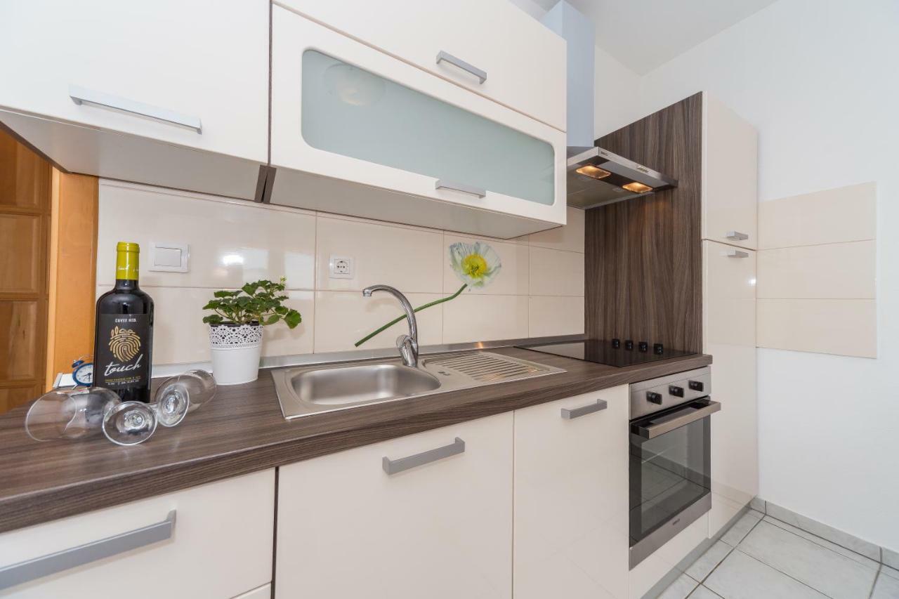 Apartament Jukic Sveti Filip i Jakov Exterior photo